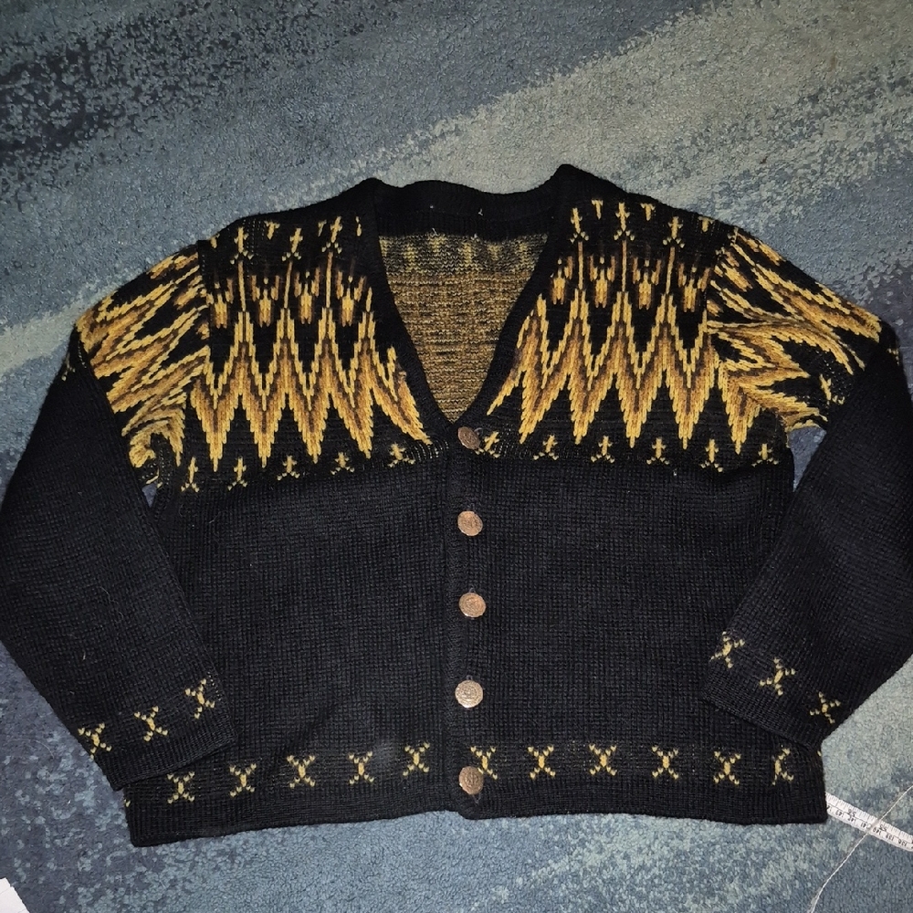 VINTAGE? Black and Gold Patterned Cardigan..see Measurement For Size ..EUC